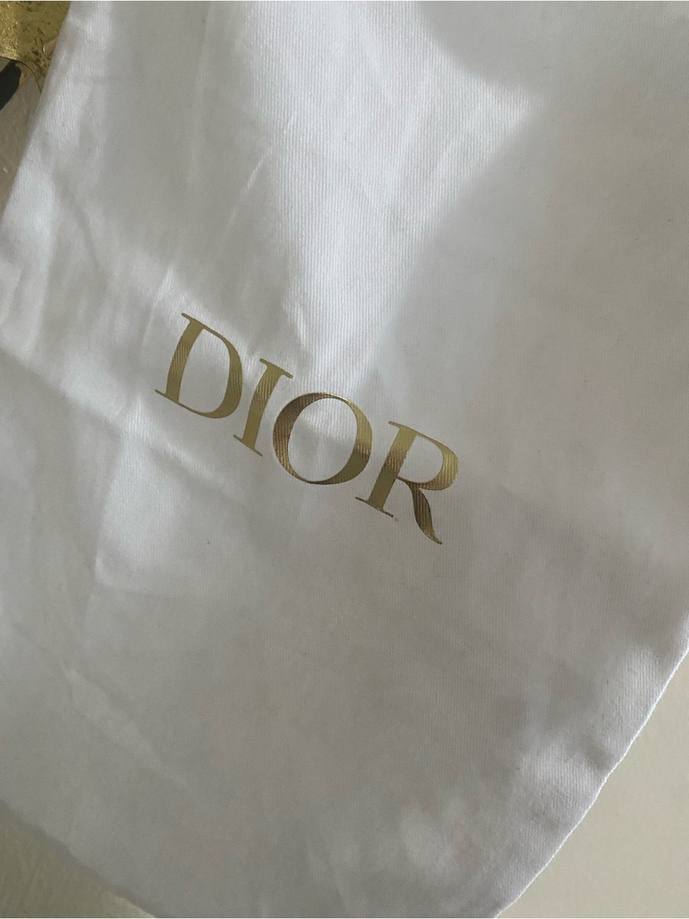Dior White Drawstring Pouch with Gold Logo - Picture 2 of 2